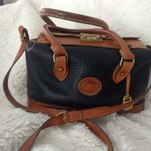 Vintage Dooney & Bourke doctors bag